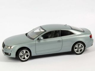 18 Audi A5 Coupé monza silber silver grey   Norev   NIB   Highly 
