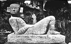 chac mool stone statue at chichen itza site yucatan peninsula mexico 