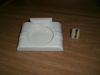    White Porcelain Ceramic Bathroom Cup Tumbler Holder Wall Fixture