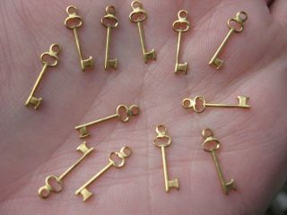 One Dozen Wee Tiny Keys Gold Tone Brass Steampunk Skeleton Key Charms 