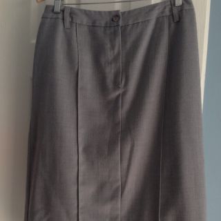 Harve Benard Size 10 Womens Gray 100% Wool Skirt Fall Winter