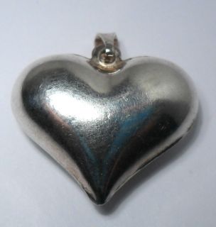 Vintage Puffy Heart Love Beautiful Sterling Silver Lovely Ladies 