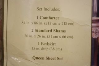 Lilian Anderson 4 PC Queen Bed Ensemble  1 Comforter 2 STD Shams ,1 