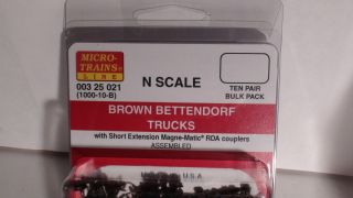 Micro Trains 003 25 021 Bettendorf Trucks with Couplers Ten Pack Brown 