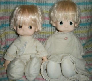 Precious Moments Baby Doll lot of 2 Jesus Loves Me boy and girl VHTF 