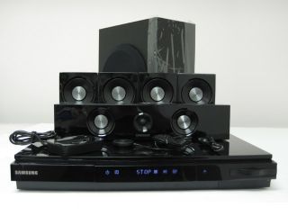 Samsung HT D5210C Blu Ray Home Theater System 5 1 Surround 1000W 1080p 