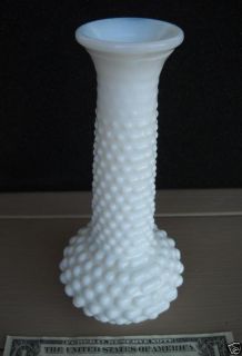 Vtg E O Brody Co M2000 Milk Glass Raised Hobnail Vase