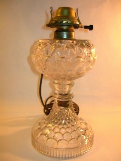 ANTIQUE SCALE PATTERN PRESSED GLASS KEROSENE ELECTRIFIED LAMP NOT 