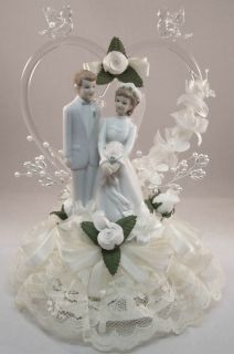 Wedding Cake Glass Heart Porcelin Bride Groom Topper