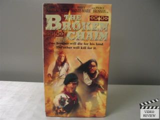   Chain VHS Eric Schweig, Wes Studi, Buffy Sainte Marie, Pierce Brosnan