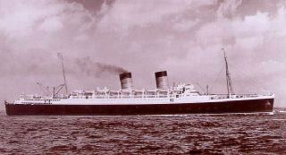 Cunard White Star RMS MAURETANIA   Vintage Enamel Souvenir Spoon