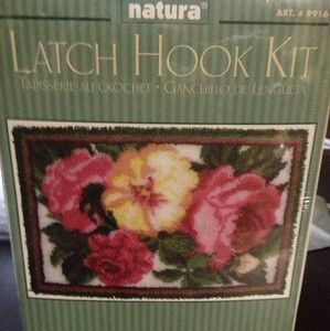 Caron Yarn Latch Hook Rug Kit New 27 X 40 Floweres Rose Bouquet