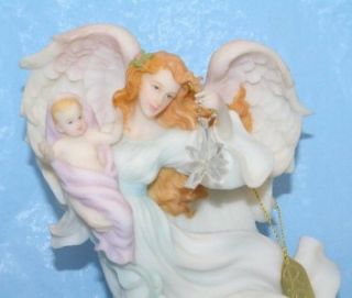   Classics Angel Figurine Celeste Light of The World w Box