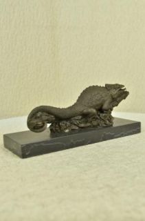 Life Size Chameleons Lizard Reptile Bronze Garde Sculpture Figurine 