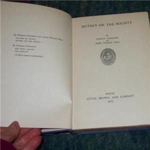Mutiny on The Bounty Nordhoff Hall HC DJ 1932 1st Ed