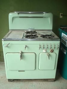 VINTAGE CHAMBERS STOVE RANGE OVEN   LOCAL PICK UP ONLY