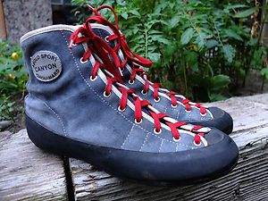 VTG ASOLO Sport CHOUINARD Canyon Rock Climbing Shoes hiking boots M 9 