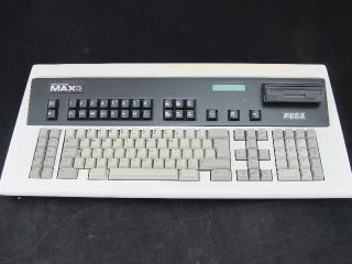 The Chyron Max Character Generator Keyboard MAXKB Powered On