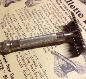 Vintage Gillette Old Type Ball End Handle Double Edge Safety Razor