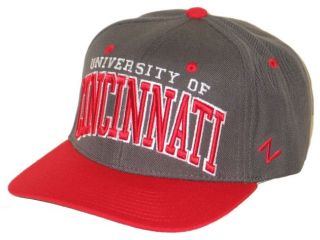 Cincinnati Bearcats UC Vintage Gray Super Star Snapback Adjustable Hat 