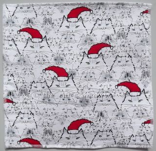 Organic Catnip Cat Toy Play Mat   Christmas   White Kitty Outline Red