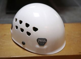 PETZL Ecrin Roc Helmet Rock Climbing Hard Shell Hat White Adjustable