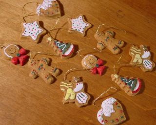 Lot of 12 Mini Gingerbread Man Men Christmas Tree Cookie Holiday