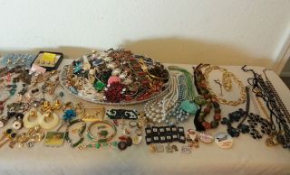Costume Jewelry 11 lbs watches craft wearable chains estate lot