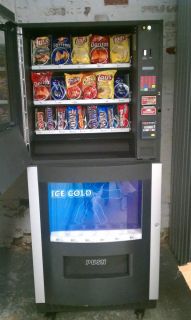 Combo Vending Machine with Credit Card Reader