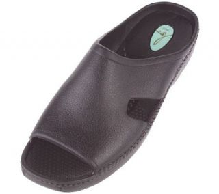 Oka b. All Weather Therapeutic Comfy Clogs w/Massage Beads —