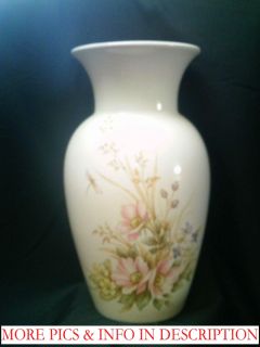 Royal Winton Vase in Cream w Pink Blue Yellow Flowers w Green Foliage