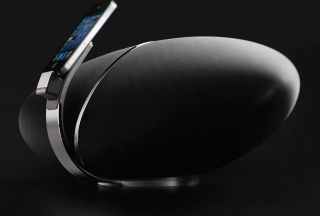 Bowers & Wilkins Zeppelin Air Side view (iPhone not included)