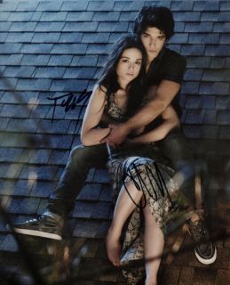 Teen Wolf Signed by Tyler Posey Crystal Reed Proof