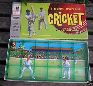 RARE Vintage 1960 John Sands Box Cricket Board Game