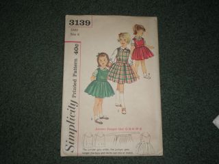   size 6 dress girl child vintage sewing jumper grows school uniform