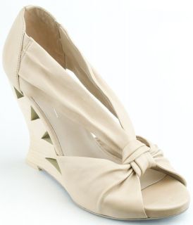 DONALD J PLINER Women Shoes Becca Wedge Sandal 9.5 Beige NIB