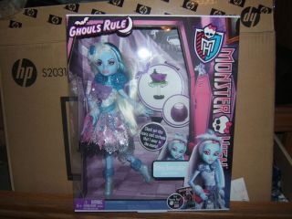 Monster High Ghouls Rule Abbey Bominable New Release  Exclusive