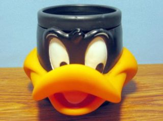 larger_daffy_duck_plastic_mug450