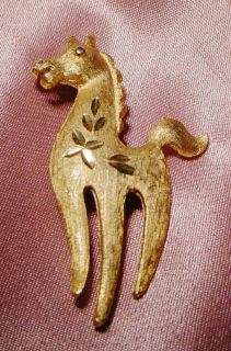 Brushed Goldtone Mamselle Horse Pin Diamond Cut Design