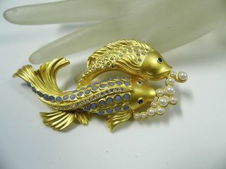 Elizabeth Taylor Avon Fish Pin Vintage Jewelry 14