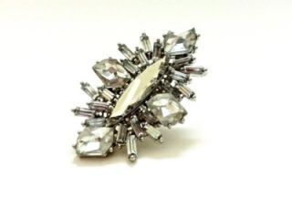  Erickson Beamon Innocence Ring, You can check your hair in this ring