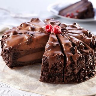 Sweet Street Chocolate Lovin Spoon Cake   14 Slices