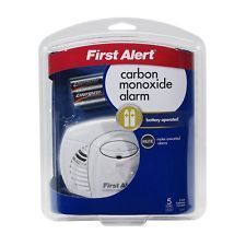 First Alert CO400 Battery Powered Carbon Monoxide Alarm 5 Year