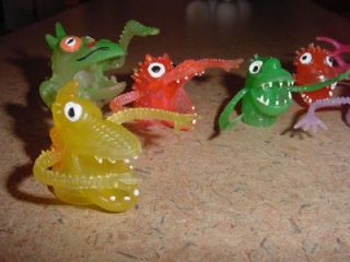  vintage aliens gumball finger puppets toys JIGGLER ugly monsters L@@K
