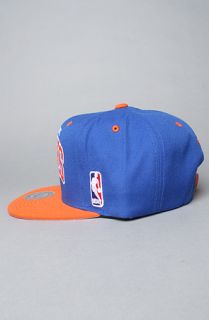 Mitchell & Ness The New York Knicks Arch Snapback Cap in Blue Orange
