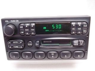   Expedition Excursion Radio Tape Player F8AF19B132AA 98 99 00 01 02