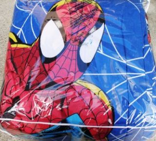 Spiderman Twin Flannel Comforter Sham Nightlight Bonus