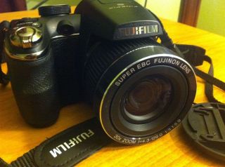 Fujifilm FinePix S4000 14 0 MP Digital Camera Black