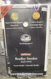 Bradley BTIS1 Original Fully Automatic 4 Rack Outdoor Food Smoker
