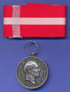 Medal Frederik IX Silver in ORG Box F209